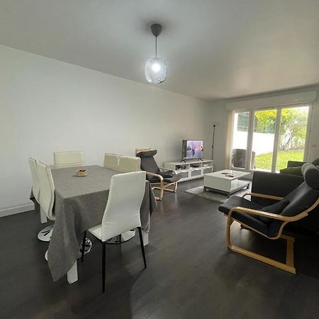 Noisy-Le-Grand Centre : Proche Disneyland Et Paris Apartment Bagian luar foto
