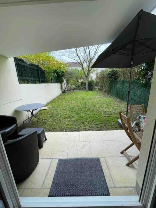 Noisy-Le-Grand Centre : Proche Disneyland Et Paris Apartment Bagian luar foto